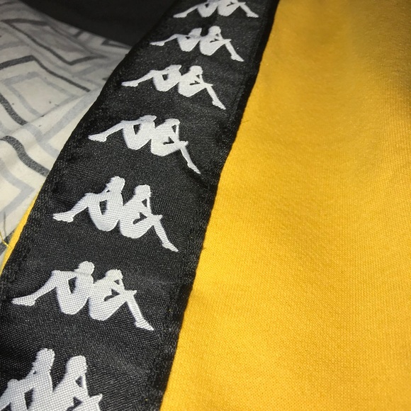 Rare kappa hoodie and rare size *Goodluck finding - Picture 2 of 6